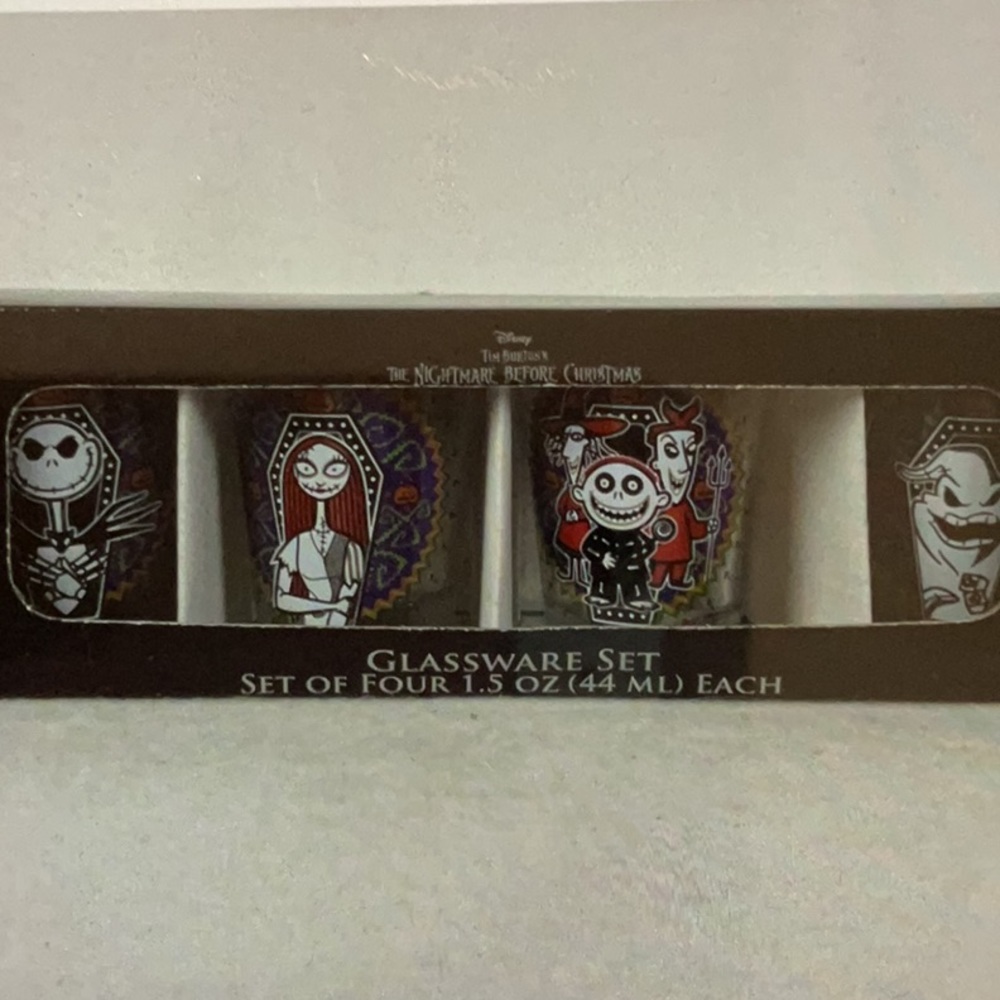 NEW Disney The Night before Christmas Glassware Set of four